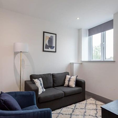 Amazing 1 Bedroom Apartment Leeds ลีดส์ ภายนอก รูปภาพ